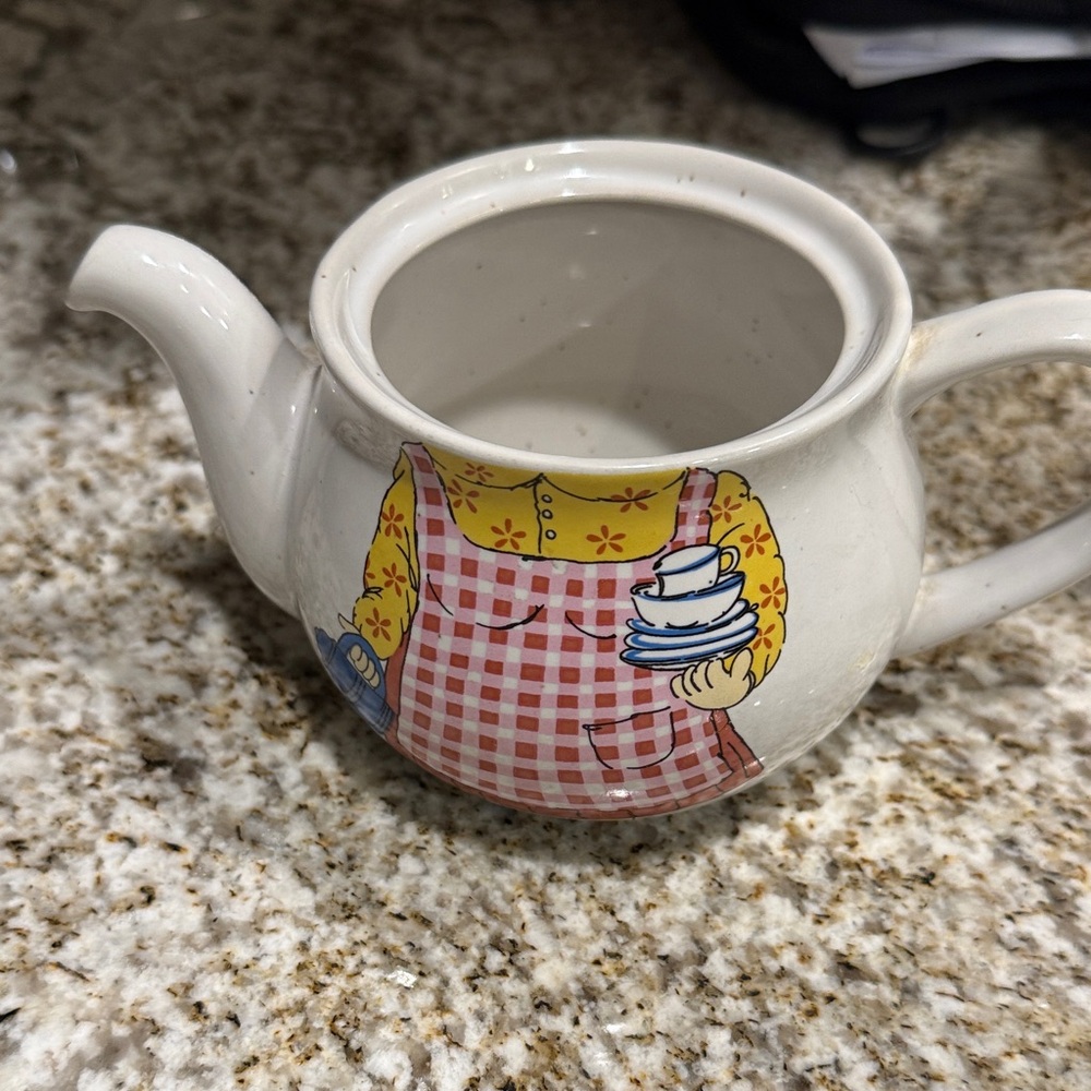 Charming Tea Set with Mother Design - Picture 3 of 4